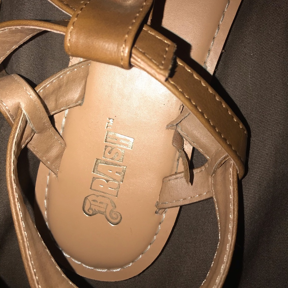 Sandals - Picture 2 of 5